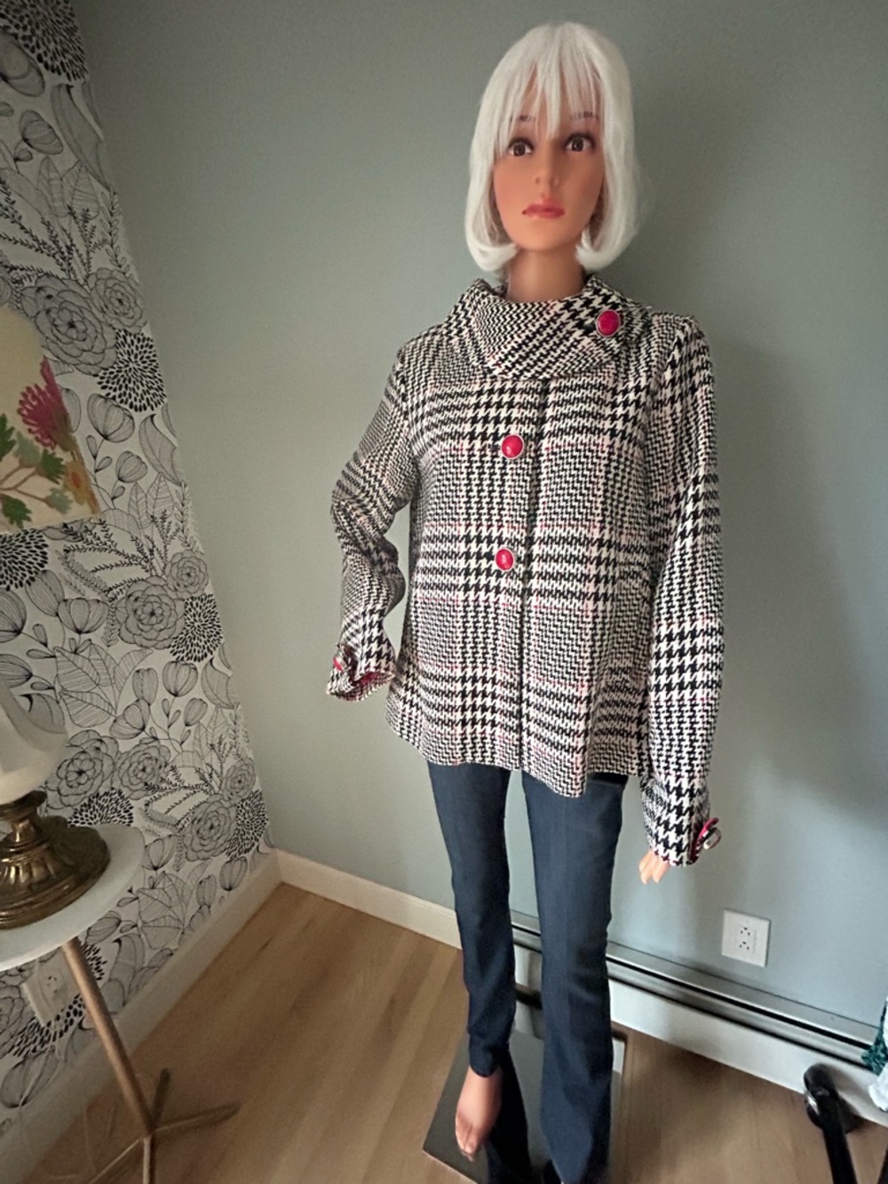 Vintage inspired plaid swing coat